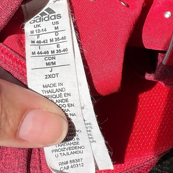 Adidas Women’s Burgundy Red Workout Tank Top Pad Shelf Bra Climachill vtg Run - Picture 7 of 10